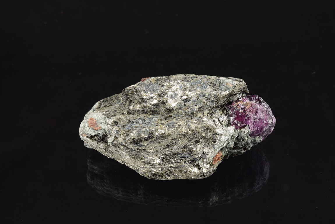 Grenat Sur Mica